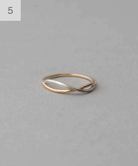 [レイヤード] K10YG クロス バイカラー リング